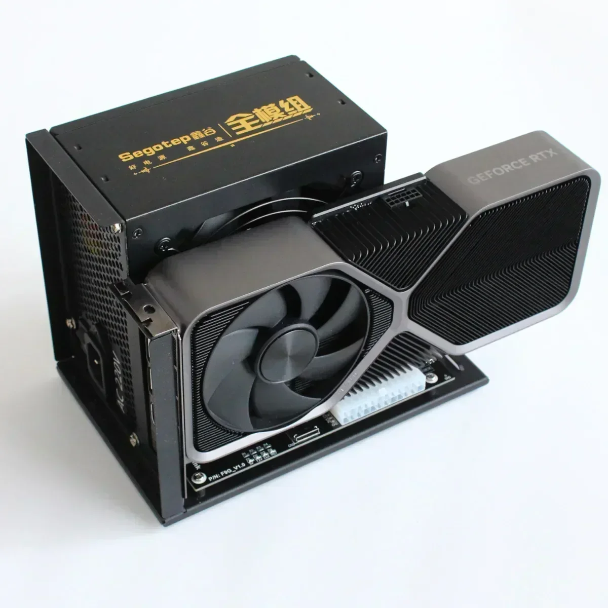 ADT PCIe 4.0 64Gbps Scheda gra - Oculink Egpu Dock Graphics Card recensione e prezzo