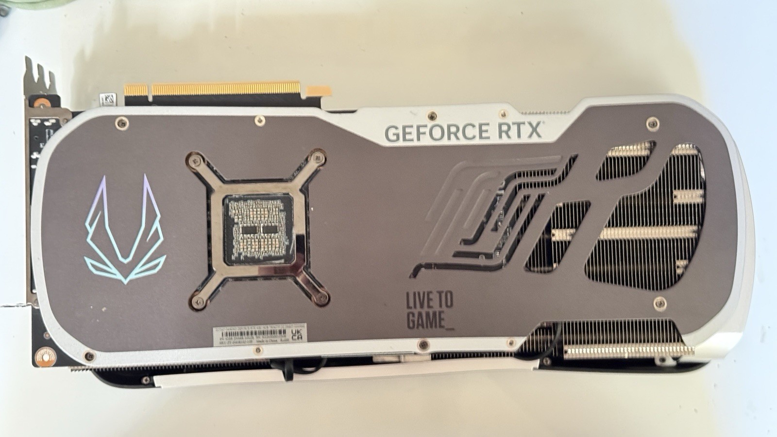 BH COMPRANE 2 PRENDI 1 GRATIS  - Rtx 4090 24Gb Graphics Card recensione e prezzo